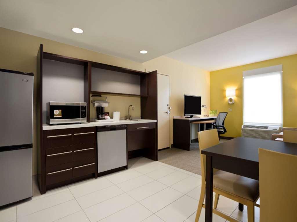 Home2 Suites By Hilton Greensboro Airport, Nc Ruang foto